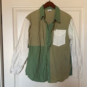Le Lis Green and Cream Button-Up Shirt